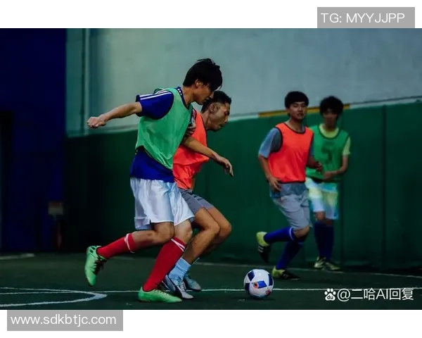 中长发足球球星的飘逸造型与绿茵场上激情瞬间 中长发足球球星的飘逸造型与绿茵场上激情瞬间