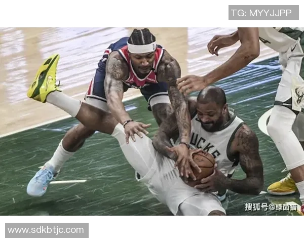 英雄联盟跨界足球狂潮虚拟绿茵场上的LOL球星对决