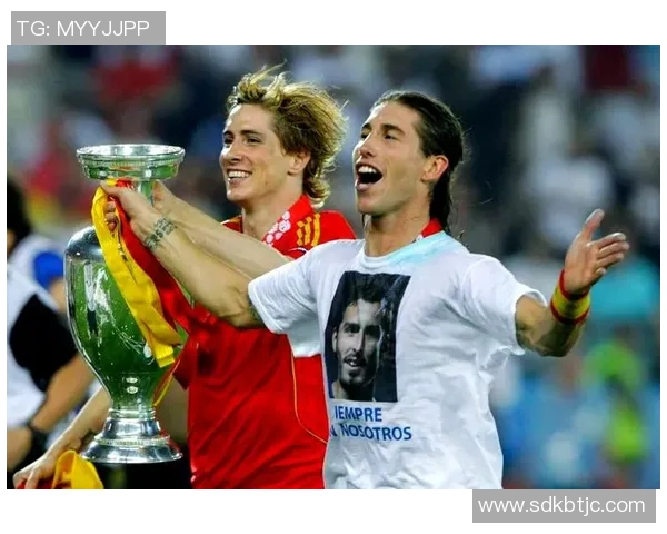 足球球衣背后的传奇故事 揭秘球星与球队的独特情缘 足球球衣背后的传奇故事 揭秘球星与球队的独特情缘